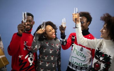 Les pulls de Noël kitsch qu&rsquo;on adore porter pendant les fêtes